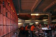große Bar (Foto: Martin Schmitz)